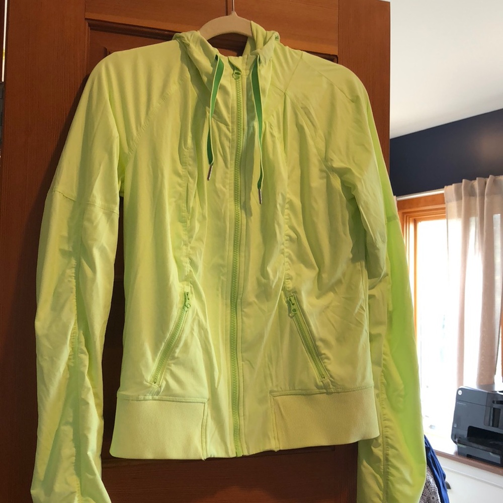 Lululemon lightweight jacket